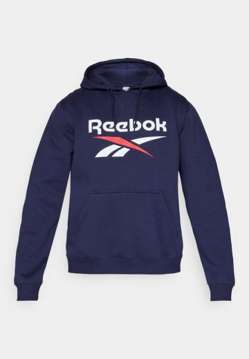 Спортивная кофта