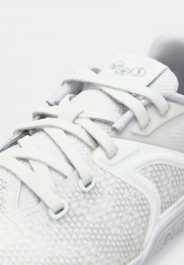 Тренировочные кроссовки