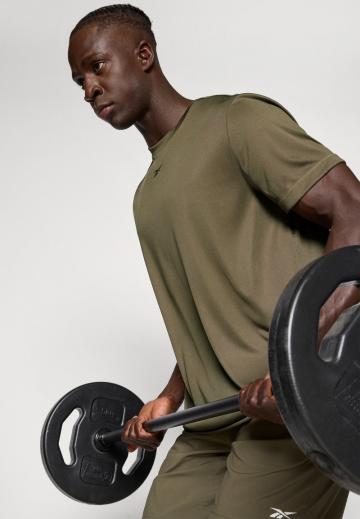 Спортивная майка