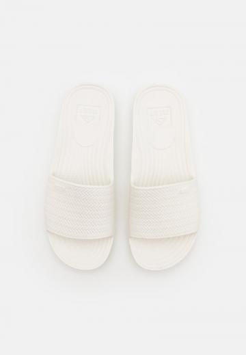 Гандбольные кроссовки