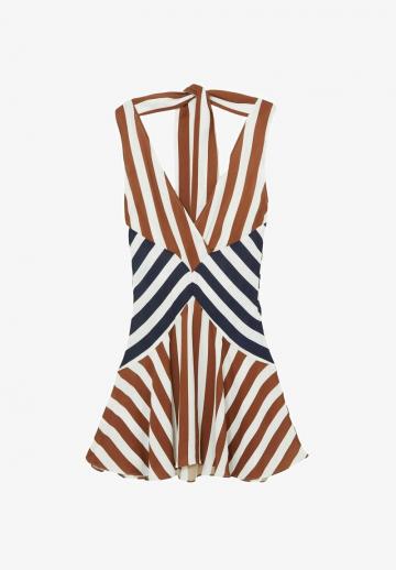 Короткое платье