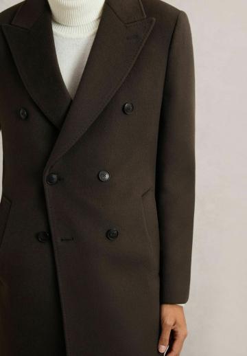 Короткое пальто
