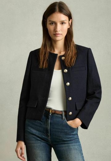 Блейзер с накладными карманами