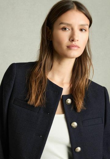 Блейзер с накладными карманами