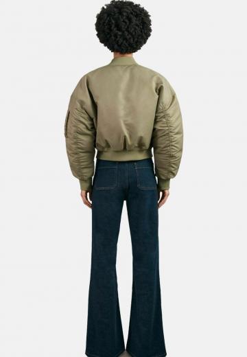 Куртка с накладнымит карманами