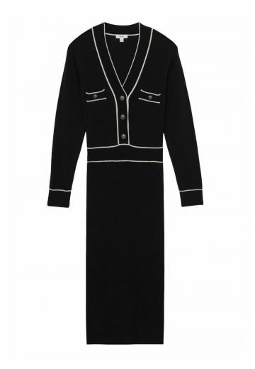 Вязаное платье