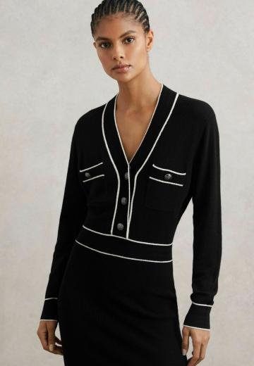 Вязаное платье