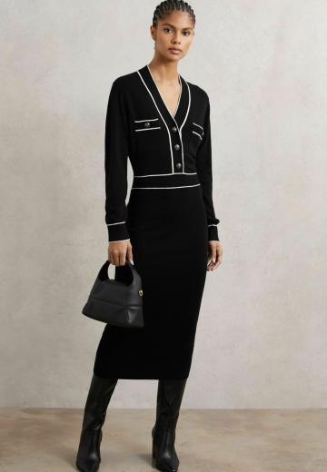 Вязаное платье