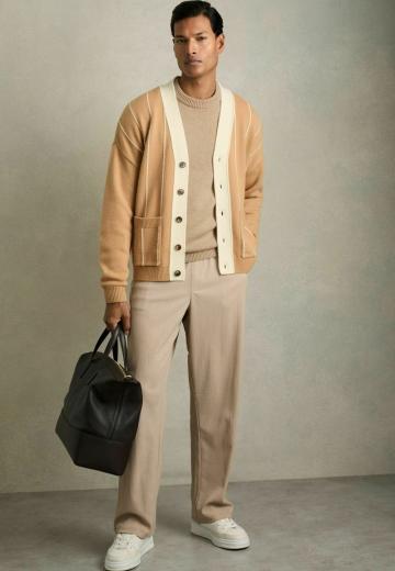 Вязаная кофта