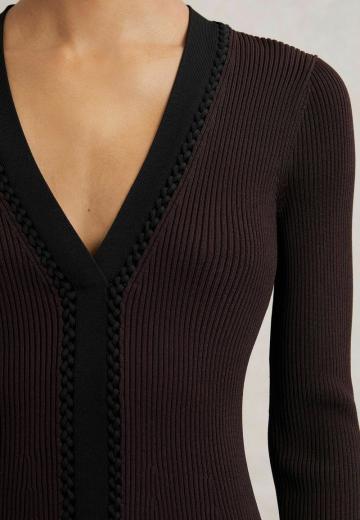 Вязаное платье