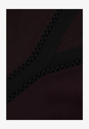 Вязаное платье