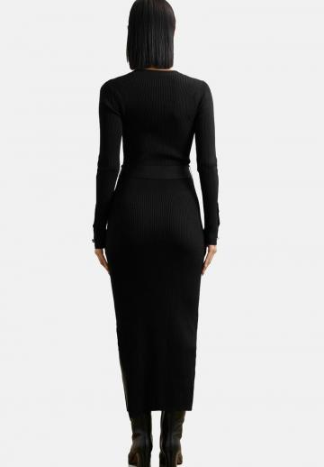 Платье футляр