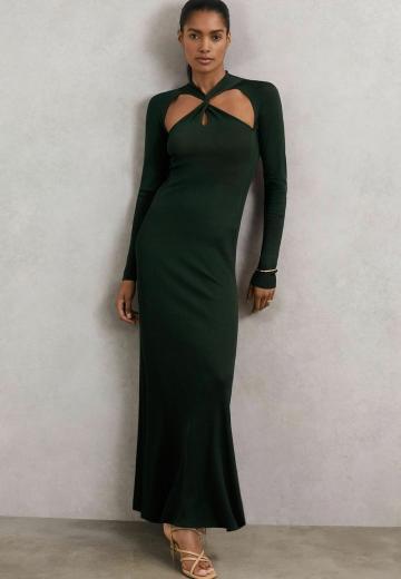 Вязаное платье