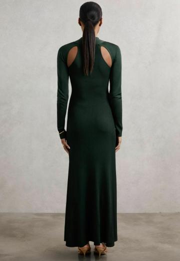 Вязаное платье