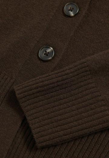 Вязаная кофта