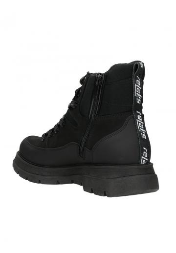 Зимние ботинки