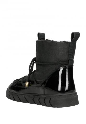 Зимние ботинки