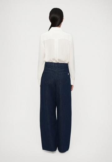 Джинсы бойфренда