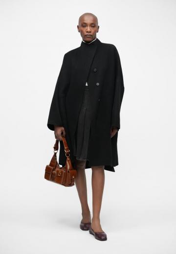 Шерстяное пальто