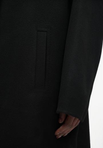 Шерстяное пальто