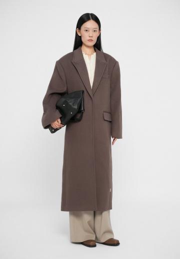 Шерстяное пальто