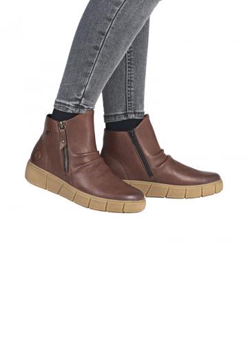 Полусапожки на платформе