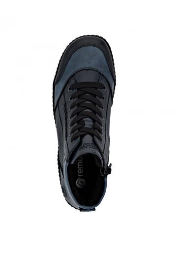 Ботинки на шнуровке