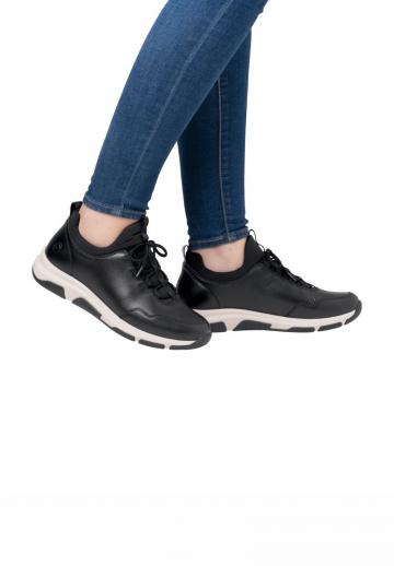 Гандбольные кроссовки