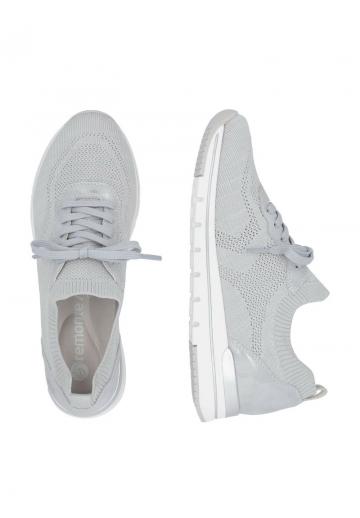 Гандбольные кроссовки