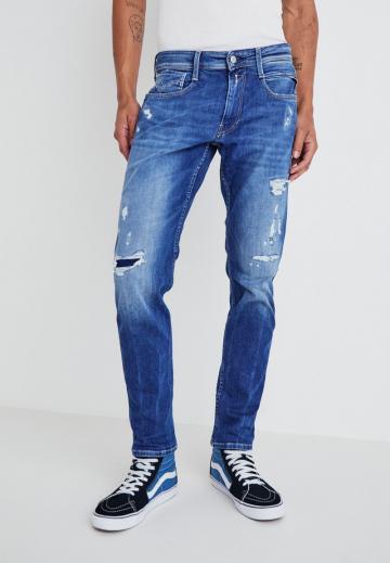 Узкие джинсы