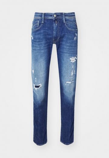 Узкие джинсы