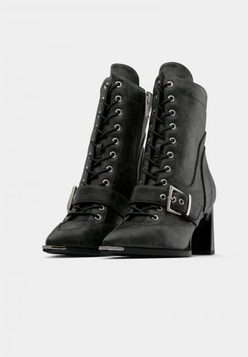 Ковбойские сапожки