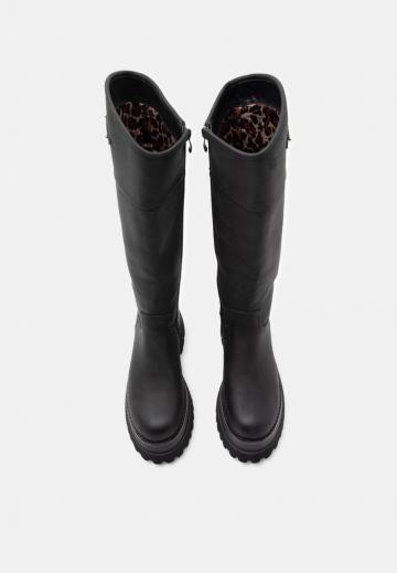 Сапоги на платформе