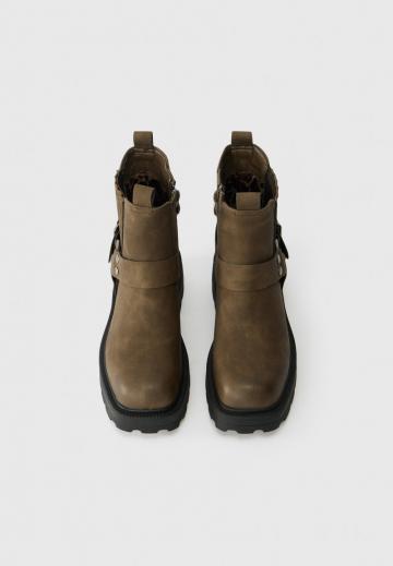 Ковбойские сапоги