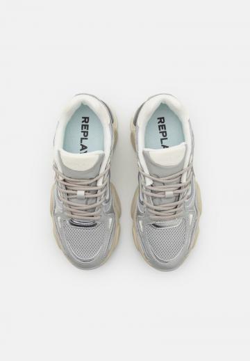 Гандбольные кроссовки