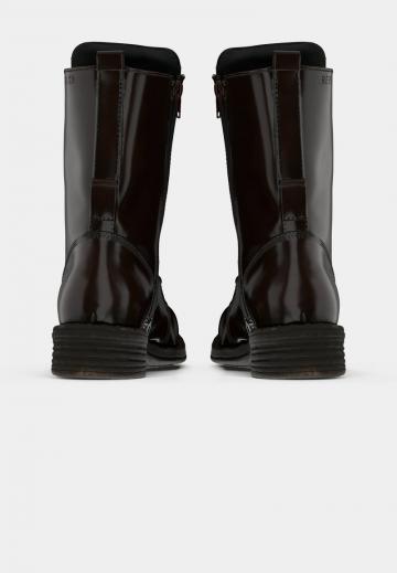 Ботинки на шнуровке