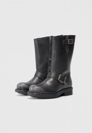 Ковбойские сапоги