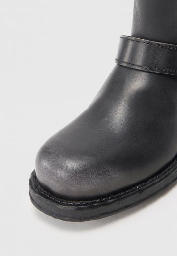 Ковбойские сапоги