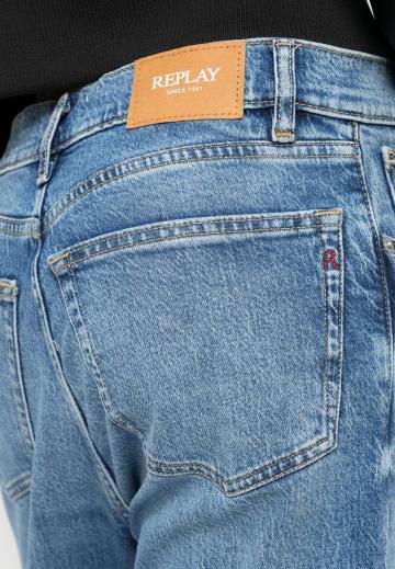 Свободные джинсы