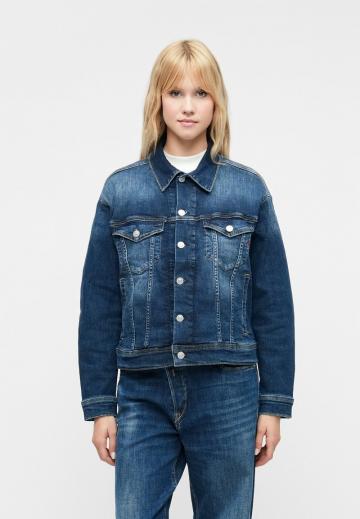 Джинсовая куртка