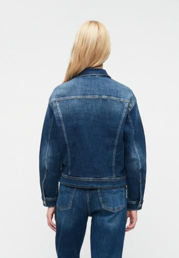 Джинсовая куртка