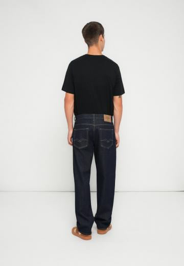 Свободные джинсы