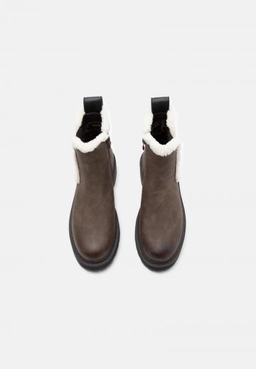 Ботинки челси