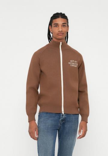 Вязаная кофта