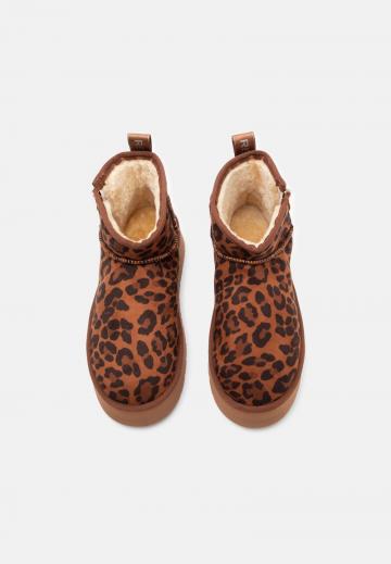 Полусапожки на платформе