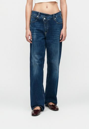 Свободные джинсы