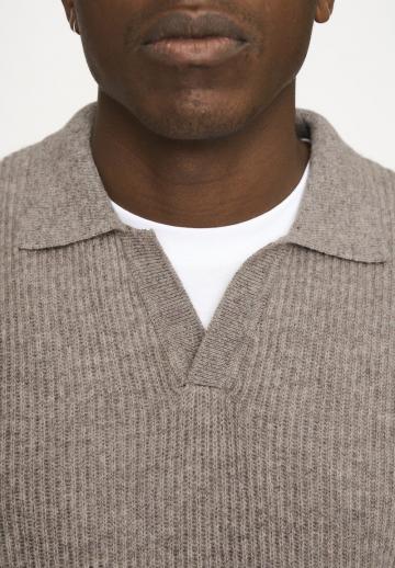 Поло с длинным рукавом