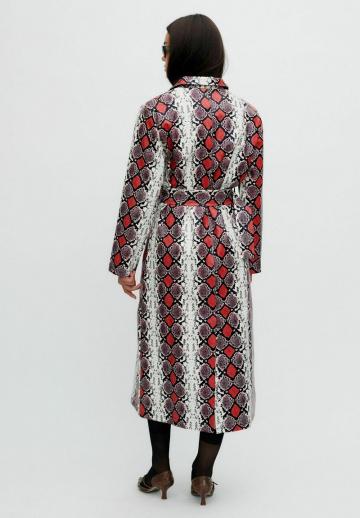 Пальто из искусственной кожи