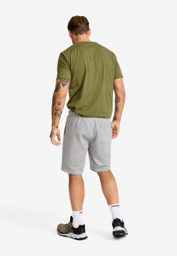 Спортивныве шорты