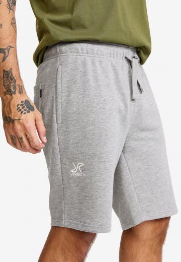 Спортивныве шорты